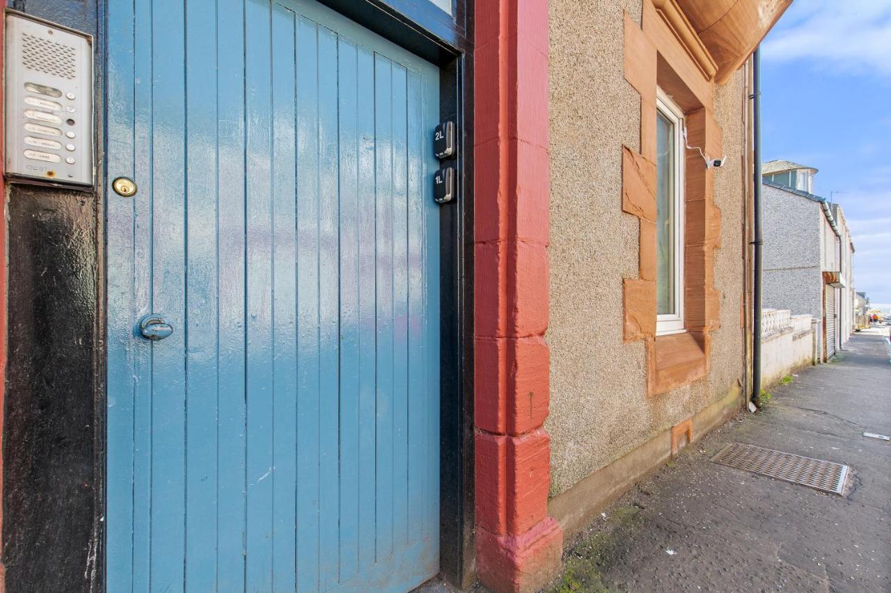 Bella Casa Two Lägenhet Largs Exteriör bild